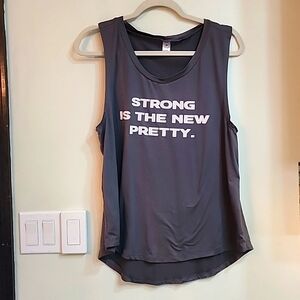 NWOT Women's Muscle Tee